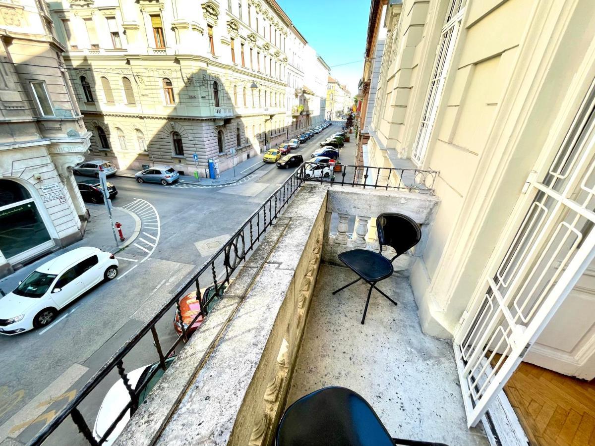 Appartement Isabelle Residency - Balcony & A.C à Budapest Extérieur photo